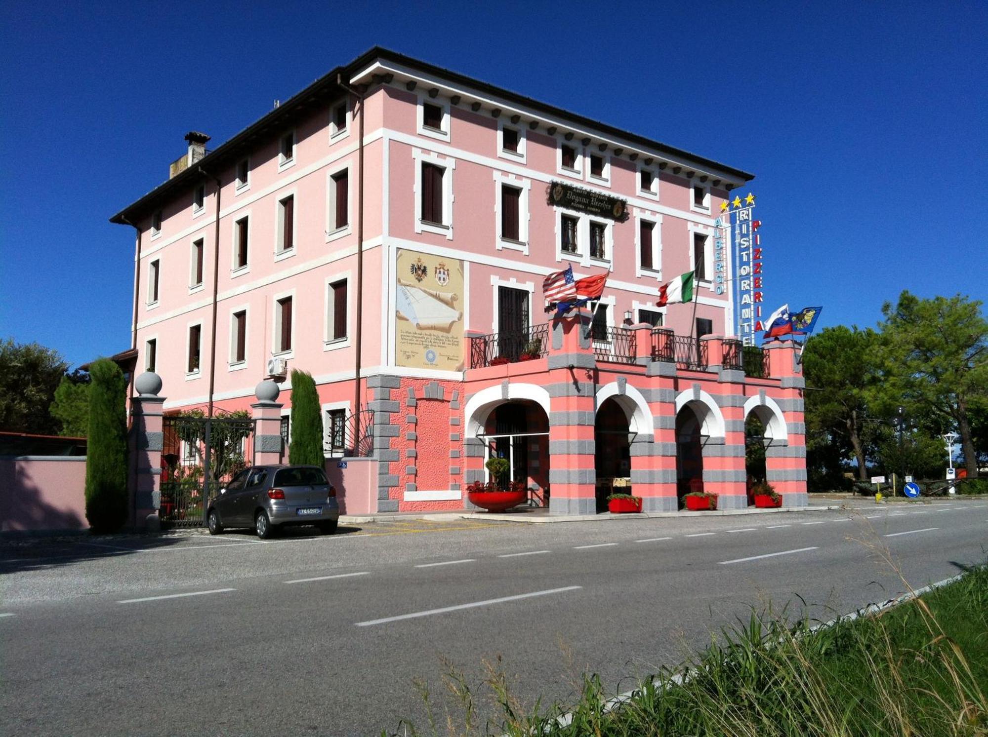 Dogana Vecchia - Hotel & Residence B&B Ristorante & Pizzeria Trivignano Udinese Dış mekan fotoğraf